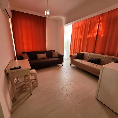 Cetin Hostel *