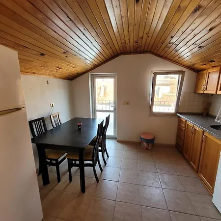 Cetin Hostel